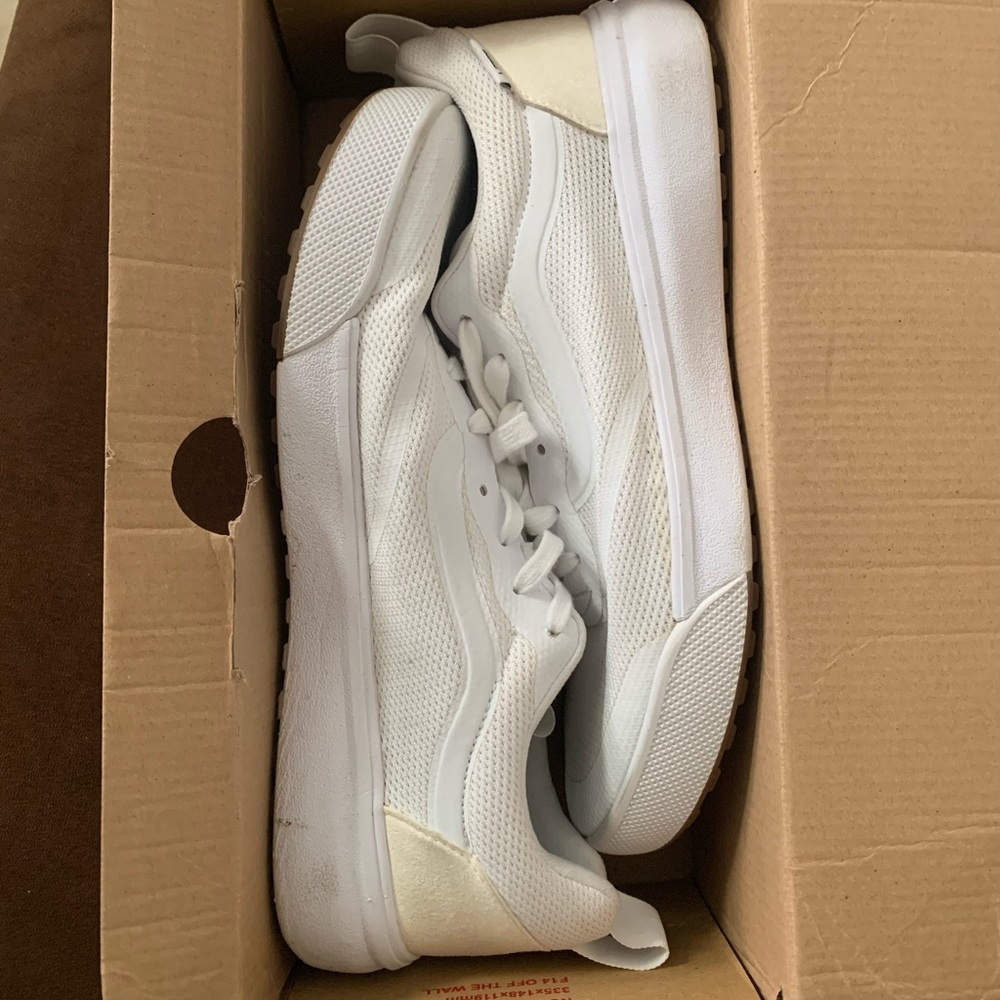 Vans Ultra Range shoes